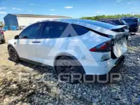 2020 Tesla Model X фото