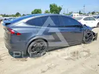 2020 Tesla Model X фото