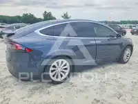 2020 Tesla Model X фото