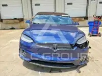 2020 Tesla Model X фото