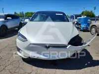 2020 Tesla Model X фото