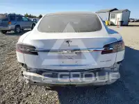 2020 Tesla Model S фото