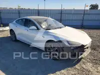 2020 Tesla Model S фото