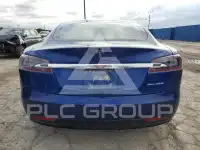 2020 Tesla Model S фото