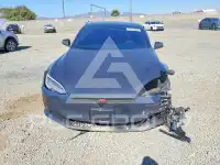 2020 Tesla Model S фото