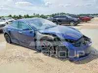 2020 Tesla Model S фото