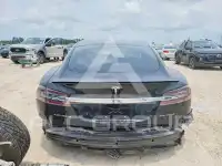 2020 Tesla Model S фото
