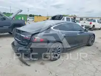 2020 Tesla Model S фото