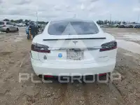 2020 Tesla Model S photo