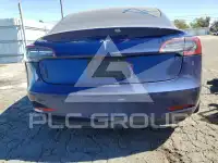 2020 Tesla Model 3 фото