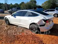 2020 Tesla Model 3 фото