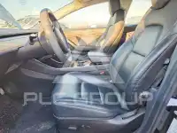 2020 Tesla Model 3 фото