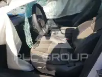 2020 Tesla Model 3 фото