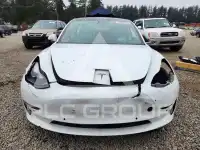 2020 Tesla Model 3 фото