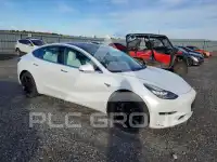 2020 Tesla Model 3 фото