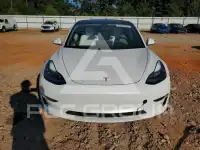 2020 Tesla Model 3 фото