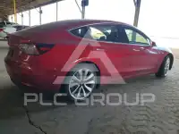 2020 Tesla Model 3 фото