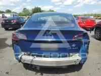 2020 Tesla Model 3 фото
