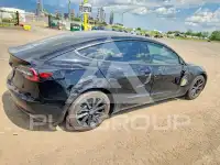 2020 Tesla Model 3 фото