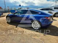 2020 Tesla Model 3 фото