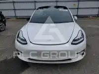 2020 Tesla Model 3 фото