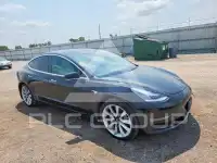 2020 Tesla Model 3 photo