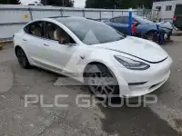 2020 Tesla Model 3 фото