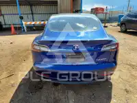 2020 Tesla Model 3 фото