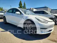 2020 Tesla Model 3 фото
