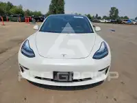 2020 Tesla Model 3 фото