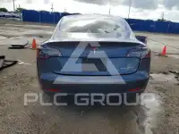 2020 Tesla Model 3 фото