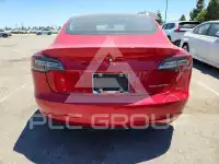 2020 Tesla Model 3 фото