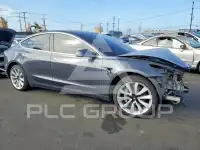 2020 Tesla Model 3 фото
