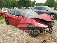 2020 Tesla Model 3 фото