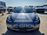 2020 Tesla Model 3 фото