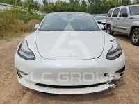 2020 Tesla Model 3 photo