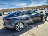 2020 Tesla Model 3 photo