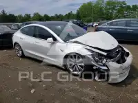 2020 Tesla Model 3 фото