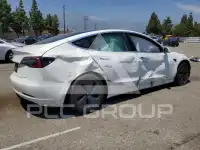2020 Tesla Model 3 фото