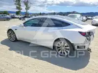2020 Tesla Model 3 фото