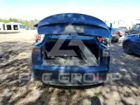 2020 Tesla Model 3 фото