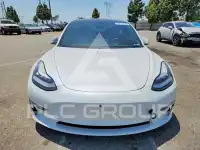 2020 Tesla Model 3 фото