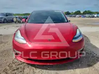 2020 Tesla Model 3 фото