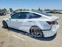 2020 Tesla Model 3 фото