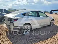 2020 Tesla Model 3 photo