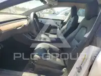 2020 Tesla Model 3 фото