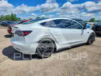2020 Tesla Model 3 photo
