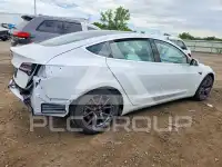 2020 Tesla Model 3 фото