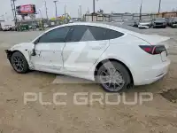 2020 Tesla Model 3 фото