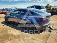 2020 Tesla Model 3 фото